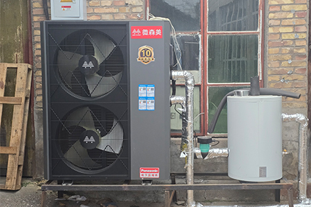 11月15日家用空气源热泵安装