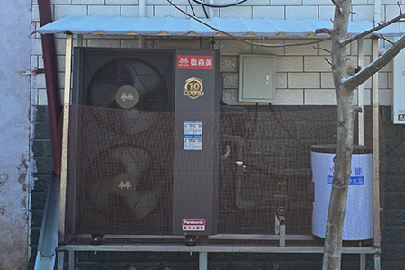 11月14日家用空气源热泵安装