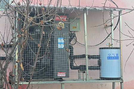 11月12日家用空气源热泵安装